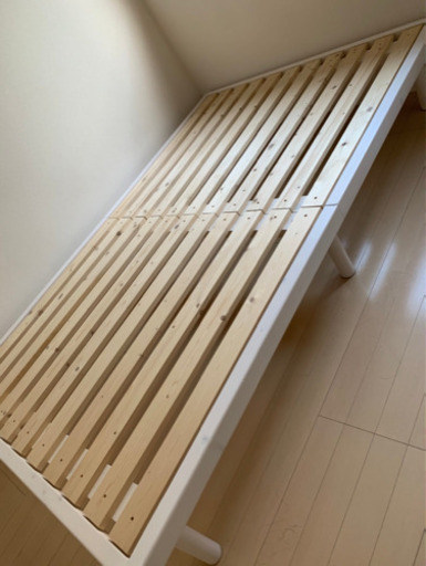 セミダブルベッド【お取引き先決まりました】