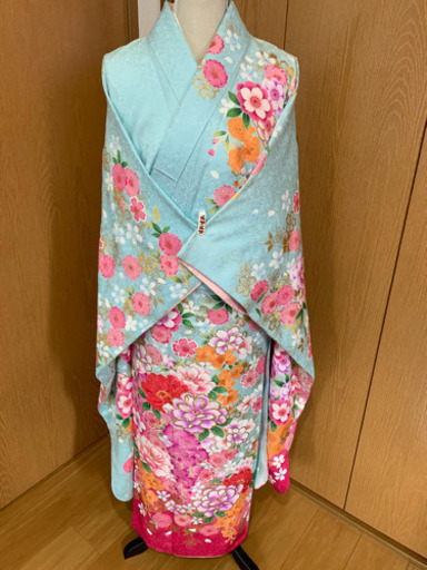 豪華振袖　花尽くし　金彩