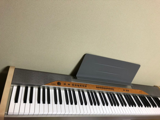 カシオ　電子ピアノ　PX-110