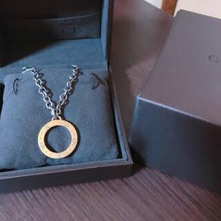 GUCCI ネックレス　18k