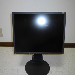 デスクトップ用モニター　EIZO FlexScan S1932　その１の画像