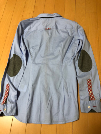 トミーヒルフィガー　シャツ　レディース　未使用