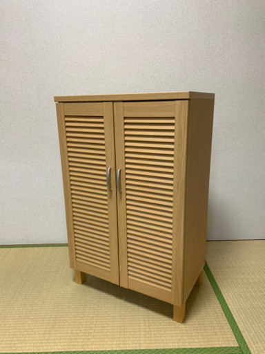 (取引中)シューズボックス(ウイング2 60 LBR)ニトリ