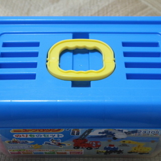 ★美品★お得セット★学研　ニューブロック　のりものセット　パーツの種類23　パーツの数105＆チャギントン　パズルタウン　走るウィルソンパネル10★の画像