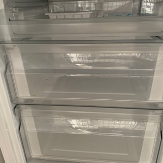 Haier 冷蔵庫の画像