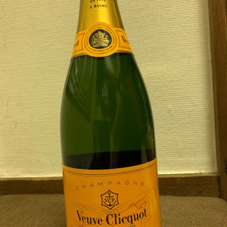 sparkling wine ヴーヴクリコ