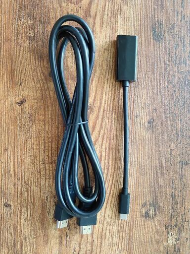 HDMIケーブル1.5mとUSB Type-C to HDMI変換ケーブル