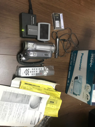 Panasonic デジタルビデオカメラ　シルバー