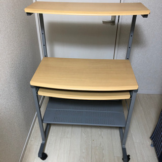 パソコンデスクとイスのセット