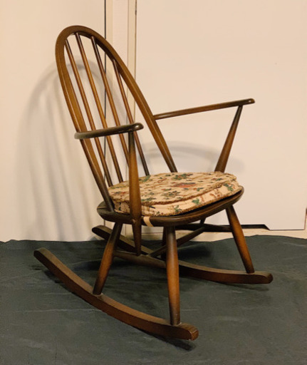 アーコール　クエーカー　ロッキングチェア