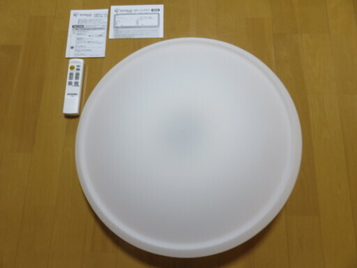 シーリングライト　LED照明！消費電力21.3W！調光 調色 タイプ 6畳　アイリスオーヤマ LEDシーリングライト CL6DL-FEIII 取扱説明書有り　昨年８月購入品