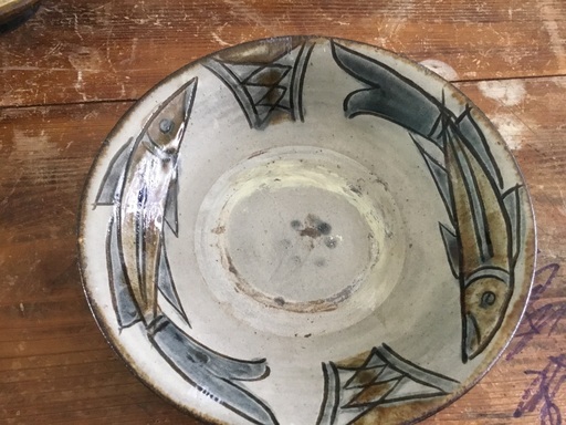 人間国宝　金城次郎　六寸重ね皿　魚文　やちむん 壺屋焼き 登窯　物故