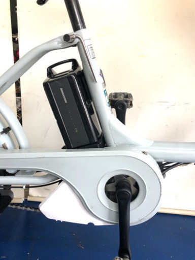 ブリヂストン ビッケ2 20インチ 3人乗り 8.7ah デジタル　電動自転車　電動アシスト