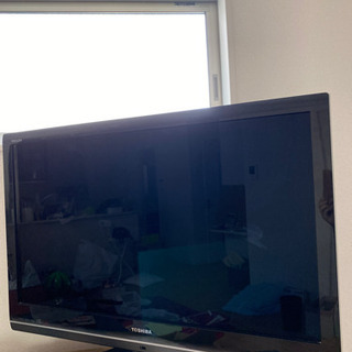 【受け渡し決まりました】TOSHIBA 37インチ　液晶テレビの画像