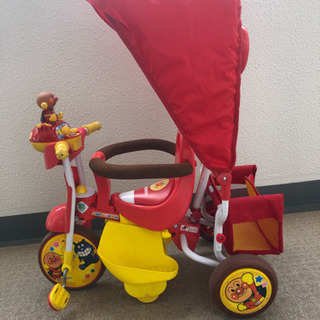 美品　押棒付き　アンパンマン　三輪車
