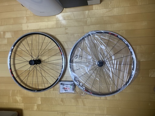 【未着用】シマノ ホイール WH-R501 前後ホイールセット ブラック 31285