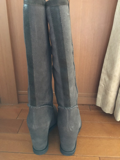 ☆UGG.インソール・ロングブーツ・23.5・新品☆