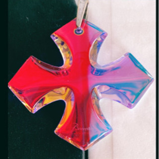 バカラ ネックレス 十字架 オーロラ