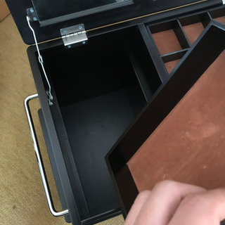 コンパクトな使いやすいドレッサーの画像