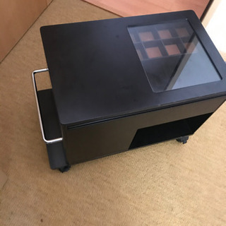 コンパクトな使いやすいドレッサーの画像