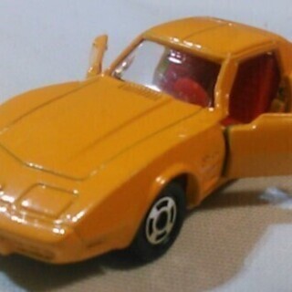 【激レア・トミカ】シボレー コルベット スティングレイ 1977