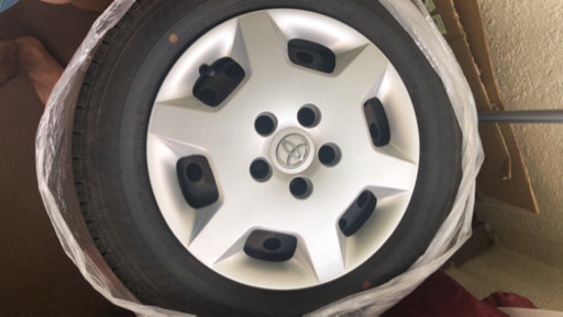 195 65 15 タイヤほぼ新品　4本セット