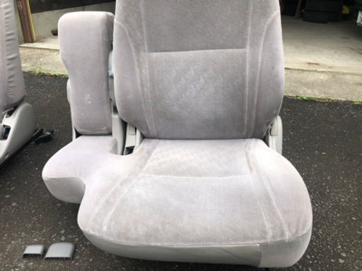 2002 タコマ  シート　運転席　助手席