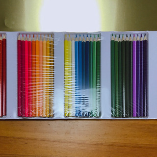 【新品・未使用】 サンリオ ハローキティ　50色 色鉛筆　２セットの画像