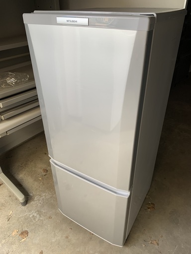 三菱　２ドア冷蔵庫　２０１２年　１４６L