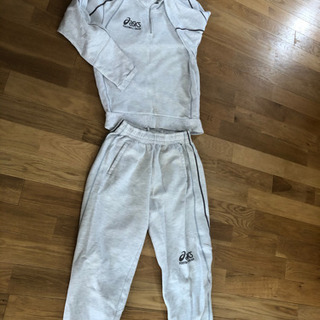 asicsスエット上下セット