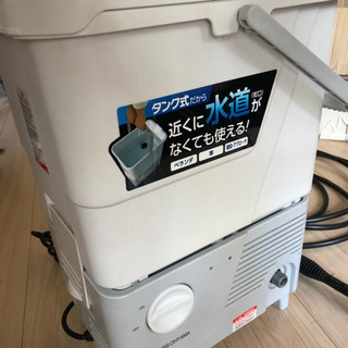 【値下げ！水道がなくても使える】sbt412高圧洗浄機アイリスオーヤマ の画像