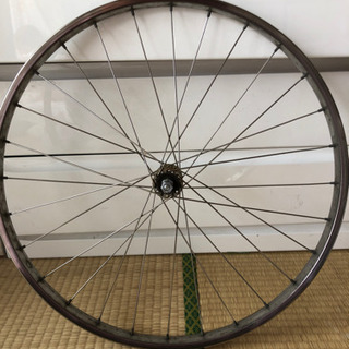 自転車　前輪ホイール