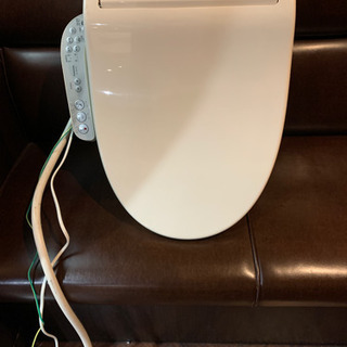 【購入1年以内！】Panasonic ウォシュレット　手渡しのみ