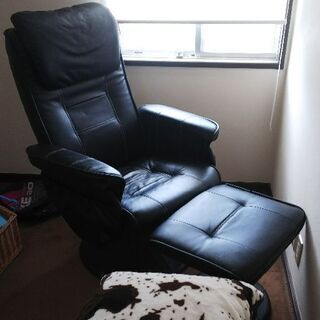 お引取で限定⚫️プレジデントチェアとオットマンの画像