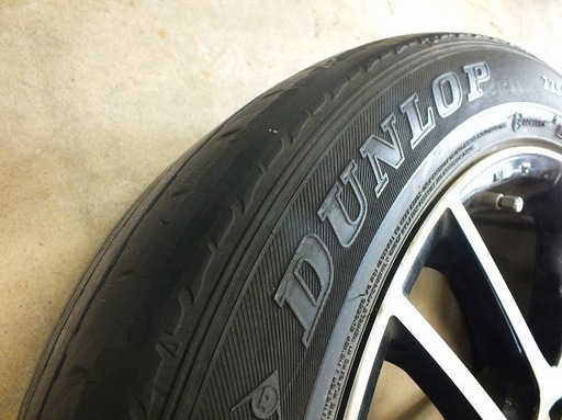 【苫小牧バナナ】ダンロップ 225/55R18 09年製 A-TECH アルミ 18×7 1/2J オフセット 38 PCD 114.