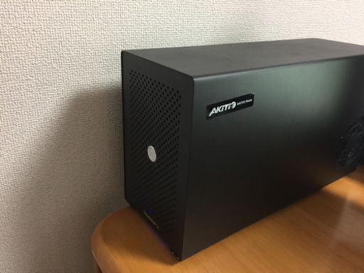 Akitio Node 外付けGPU e GPU
