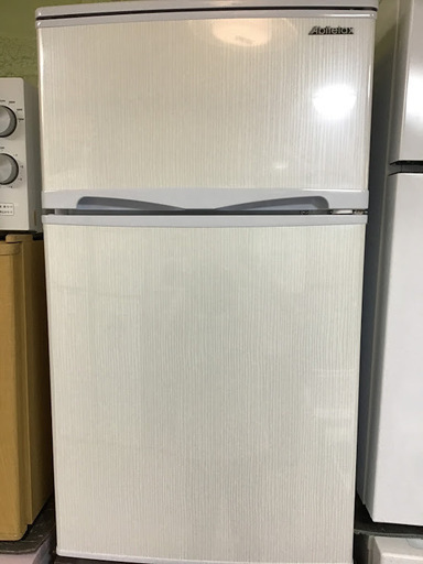 【送料無料・設置無料サービス有り】冷蔵庫 Abitelax AR-100E 中古