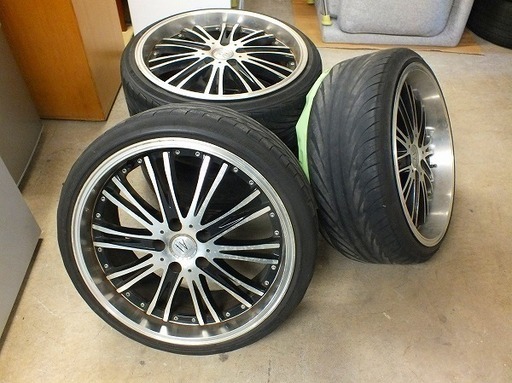 【苫小牧バナナ】ANHELO アルミ 19×8 1/2J オフセット 35 PCD 114.3 タイヤ付 235/35R19 難あり