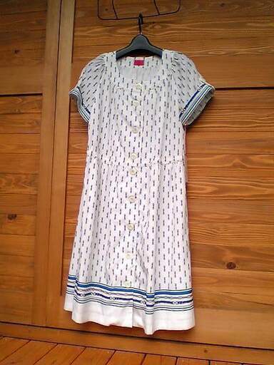 新品 ELLE 前開き 半袖 ワンピース オフホワイト マタニティ M～L バスト86～101 ヒップ87～106 身長154～162 胸囲81～110  日本製 犬印 ポリエステル100% 妊婦さん レディース 柄がおしゃれ