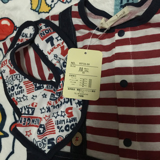 新品　ベビー服90cm スタイ付きの画像