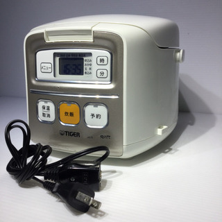 #3776 タイガー マイコン炊飯器 3合 JAI-R550-W...