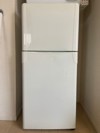 東芝 冷蔵庫 YR-12T 【5月30日以降引渡し可】