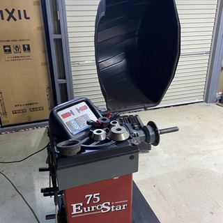 ホイール　バランサー　タイヤ、自動車　整備　工具