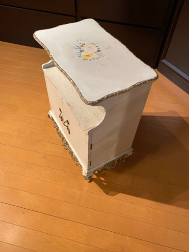 ✨インテリアハウス✨⚜️自宅を華やかに⚜️姫系/ロココ調 キャビネット?猫脚??無料配送?