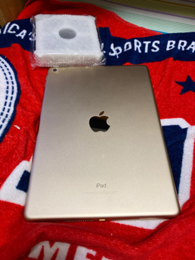 受け渡し完了、iPad９.7インチ、32GB、wifiモデル、本体のみ