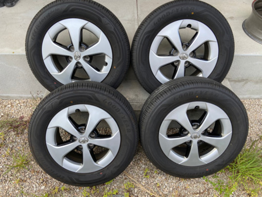 30プリウス後期純正15インチタイヤホイールセット　バリ山