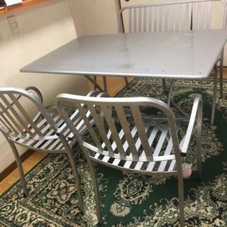 テーブル、椅子セット。0円でお譲りします。の画像