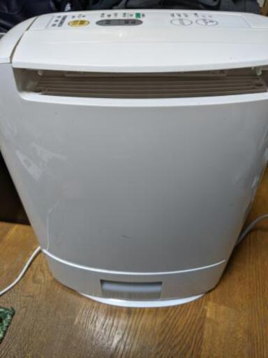 パナソニック 除湿乾燥機 F-YZG60
