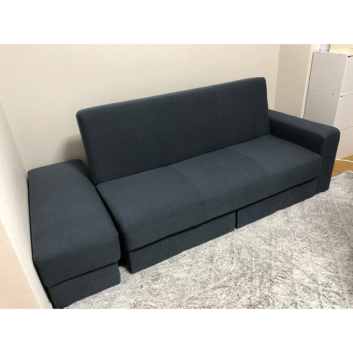 【値下げしました】ニトリ／多機能布張りソファベッド／収納、スツール付き！