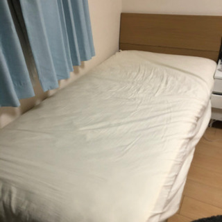 ニトリ　シングルベッドの画像
